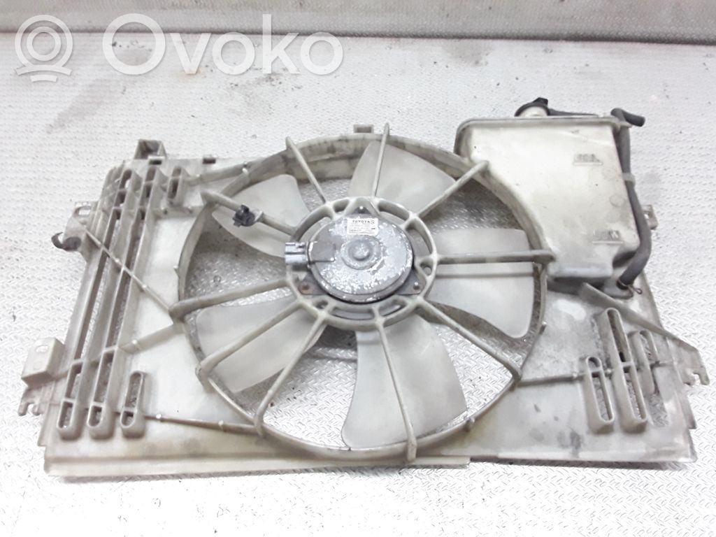 Toyota Avensis T250 Ventilatore di raffreddamento elettrico del radiatore