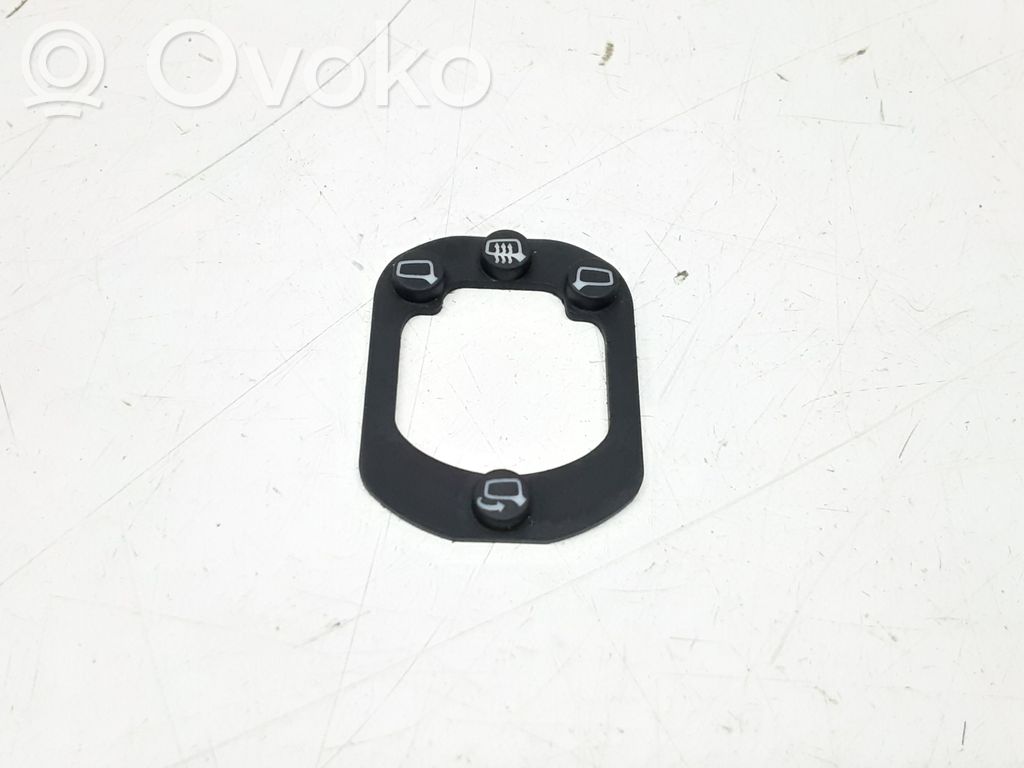 Mirror switch trim
