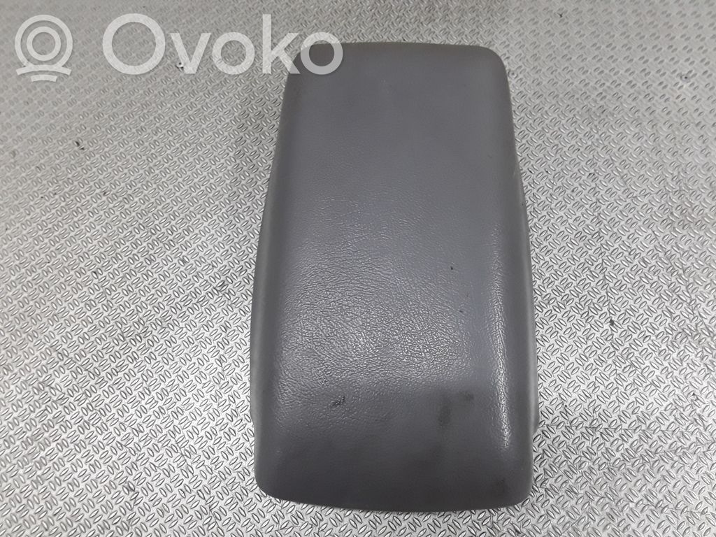 Подлокотник