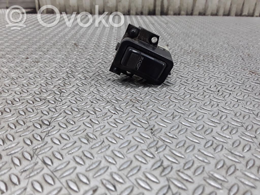 Central locking switch button   511177