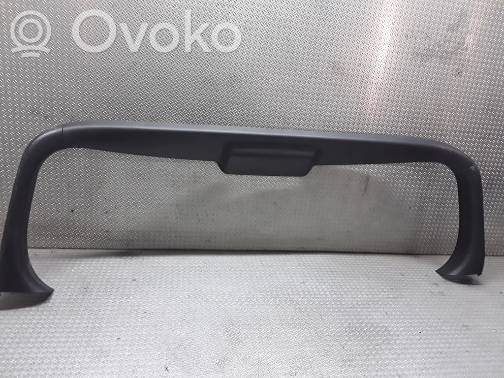Toyota Verso Tailgate trim 