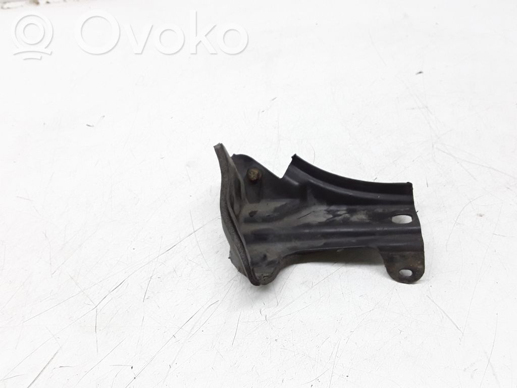 Front bumper mounting bracket   5M0823601C