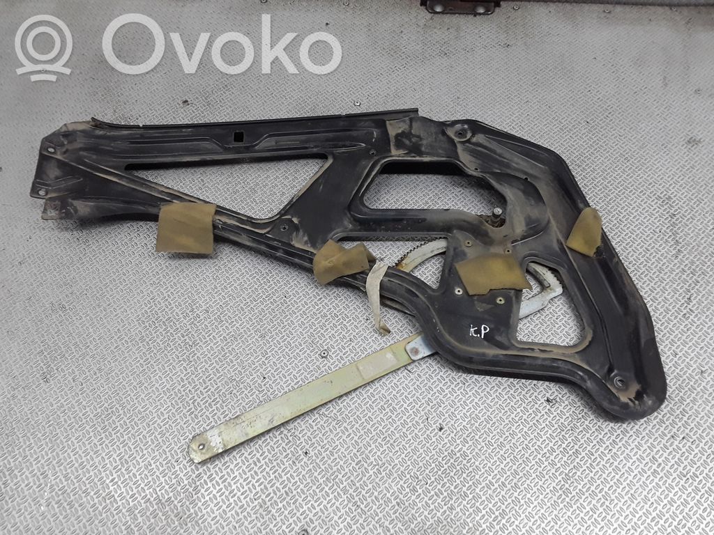 Front door manual window regulator