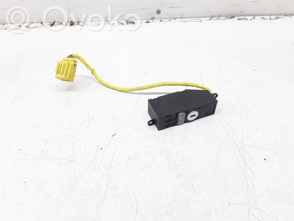 Volkswagen Phaeton Comutator pornit/oprit airbag pasager 