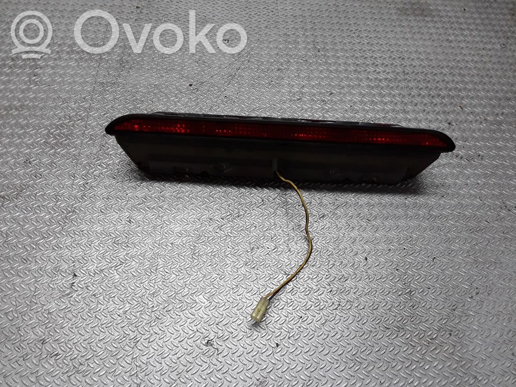 Subaru Forester SG Third/center stoplight 