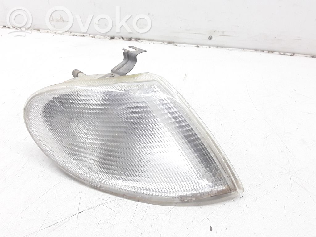 Volkswagen Sharan Front indicator light 
