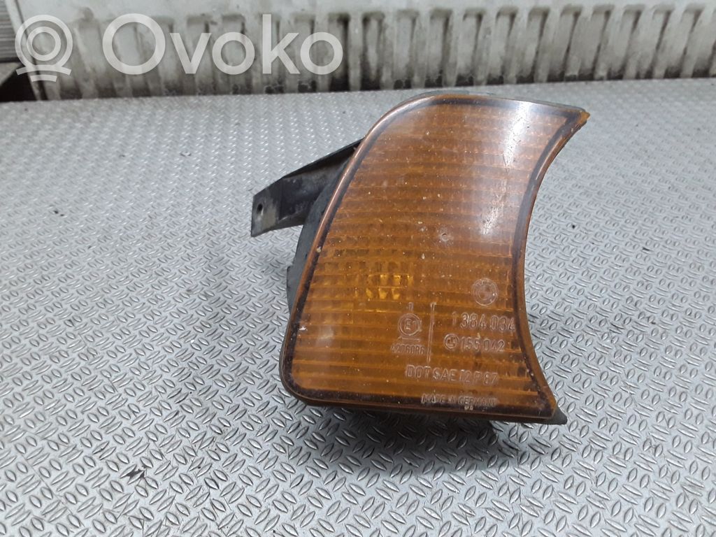 BMW 5 E34 Front indicator light 