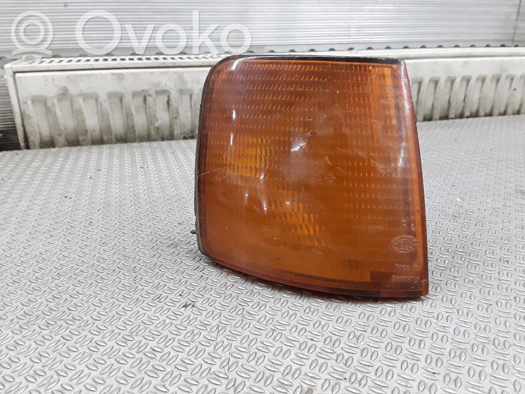 Volkswagen PASSAT B3 Front indicator light 