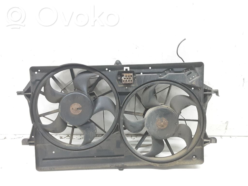 Ford Focus Ventilatoru komplekts 
