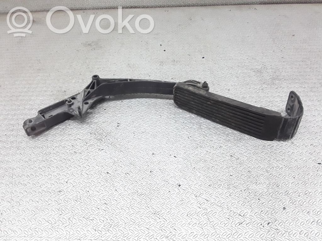Mercedes-Benz E W210 Pedał gazu / przyspieszenia 