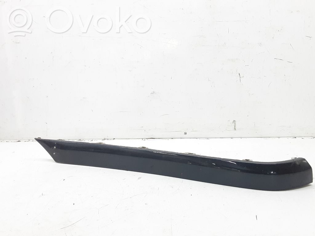 Mercedes-Benz C W203 Listwa zderzaka tylnego 