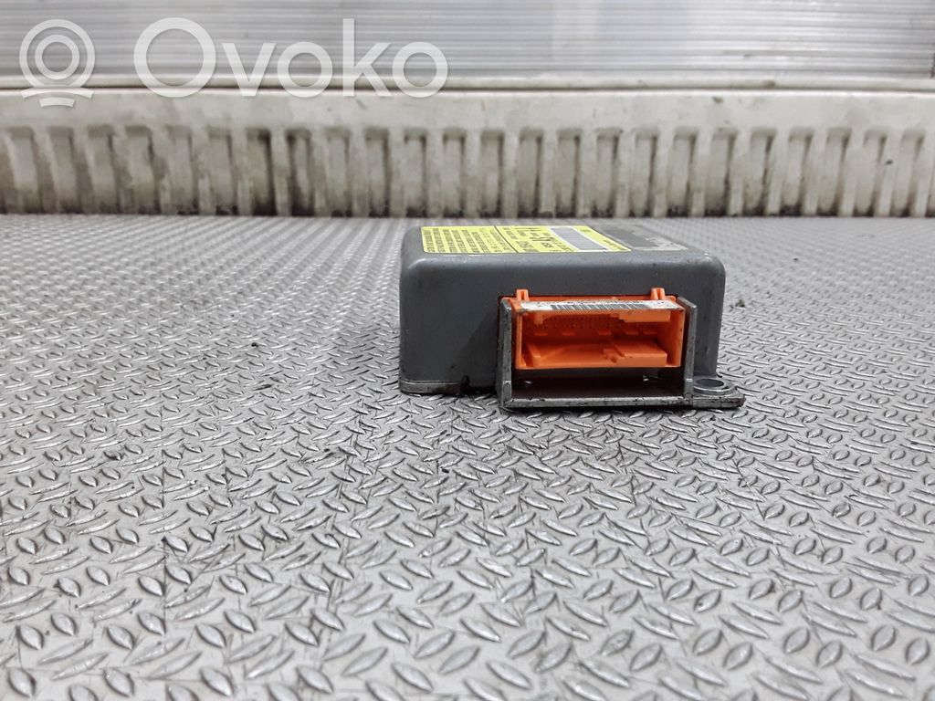 Mitsubishi Carisma Airbag control unit/module 