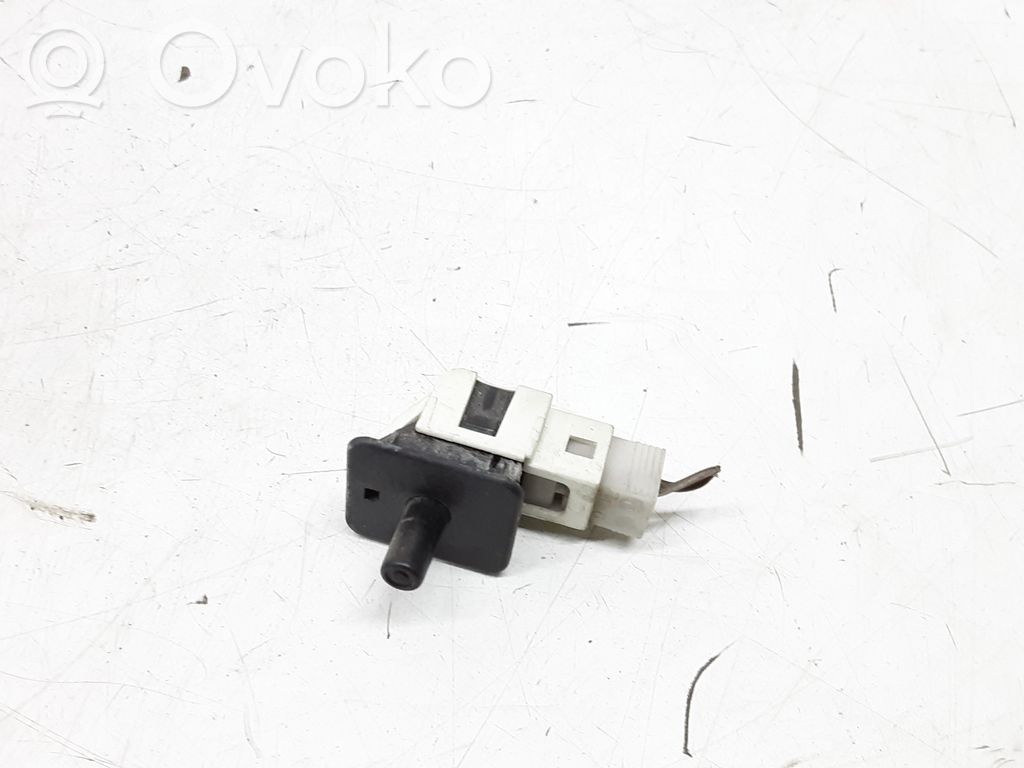 Sensor de la puerta trasera   2028209410