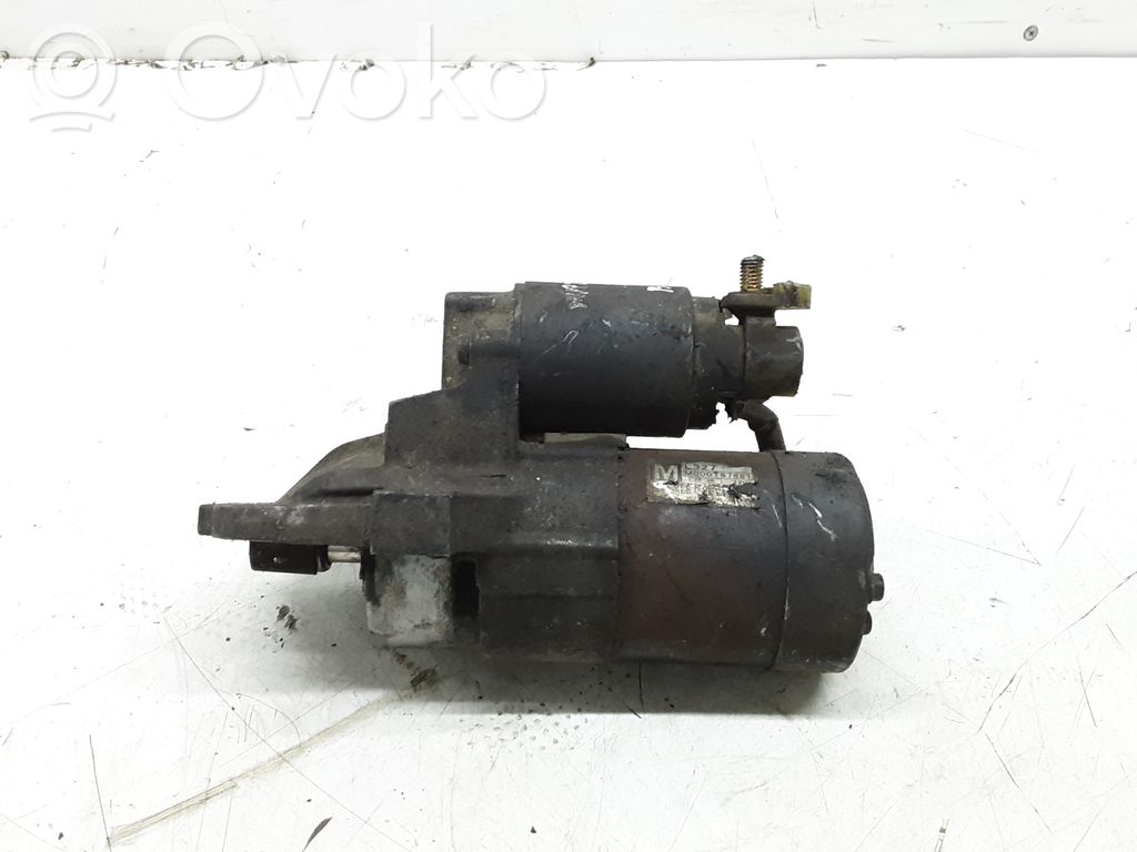 Starter motor   M000T87681