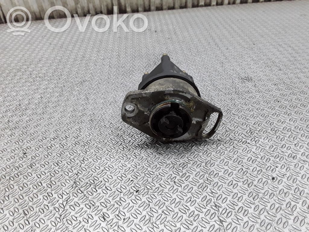 Renault Clio I Spark distributor 