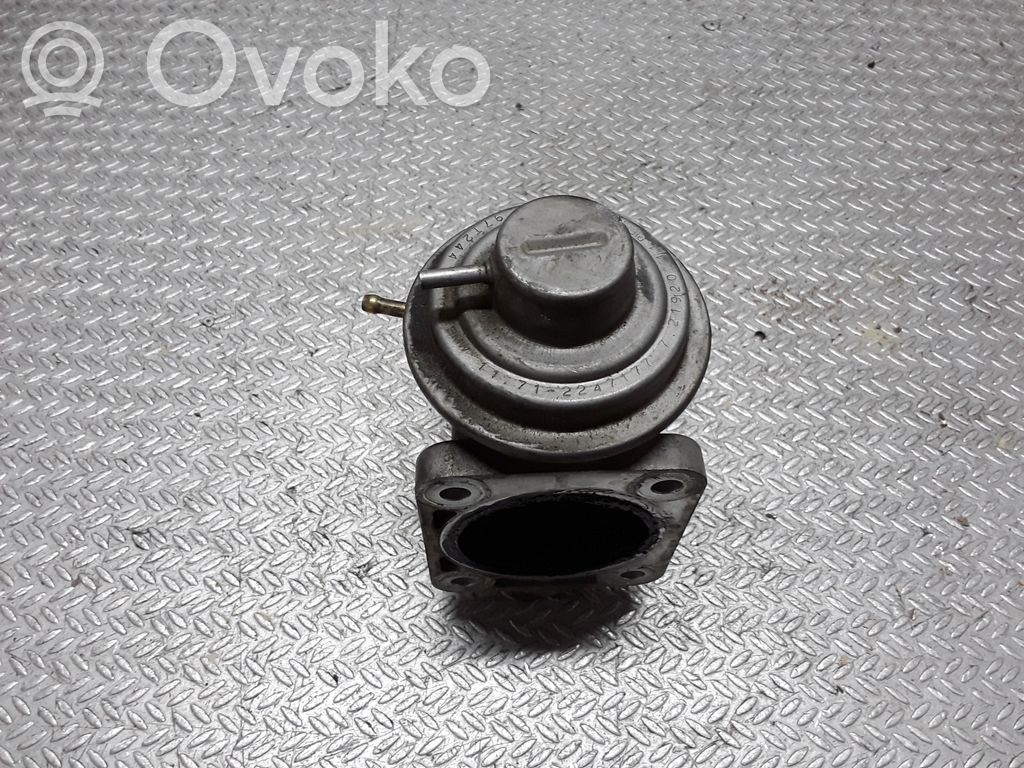 EGR valve   2247177