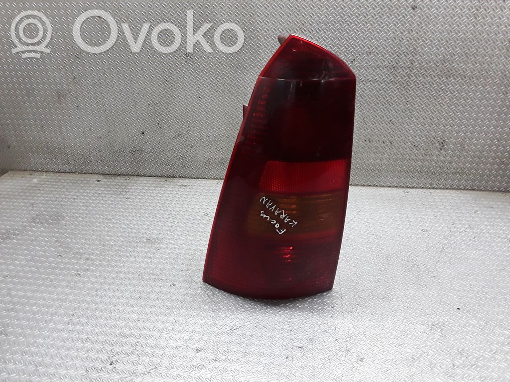 Ford Focus Lampă spate în caroserie