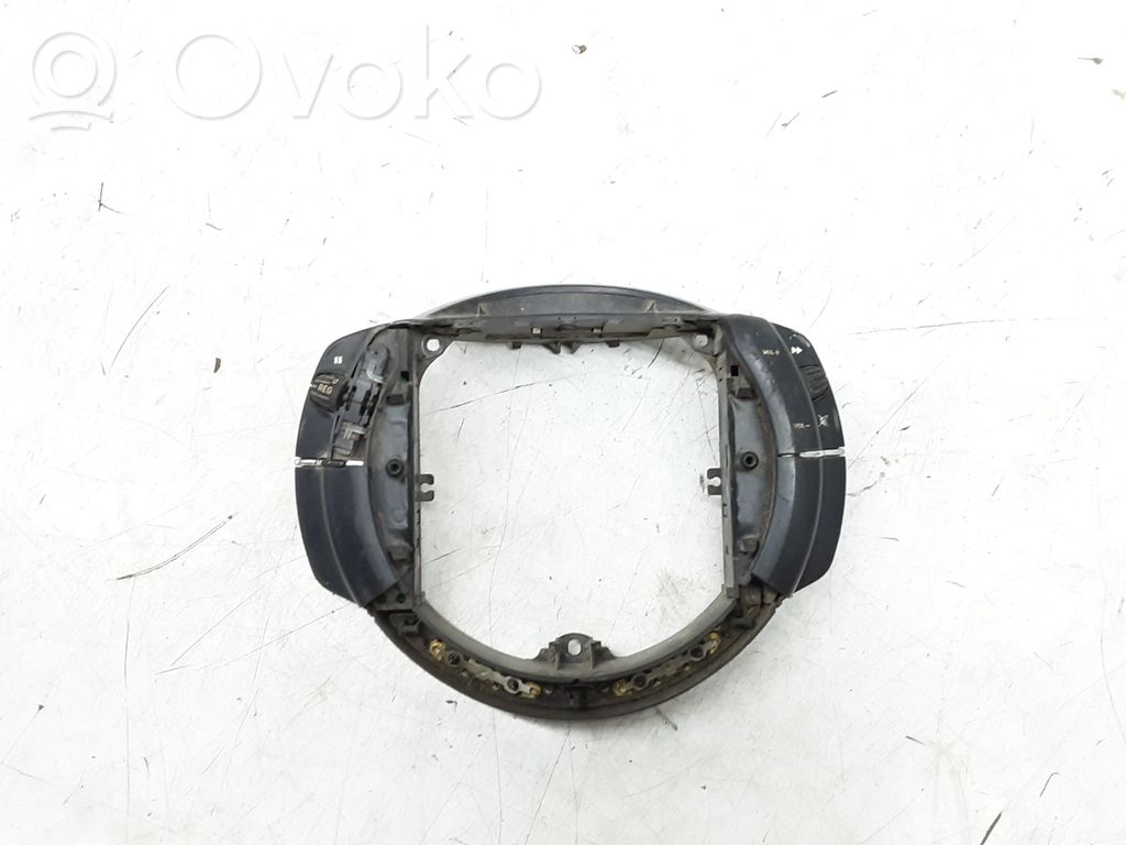 Citroen C4 I Steering wheel buttons/switches 