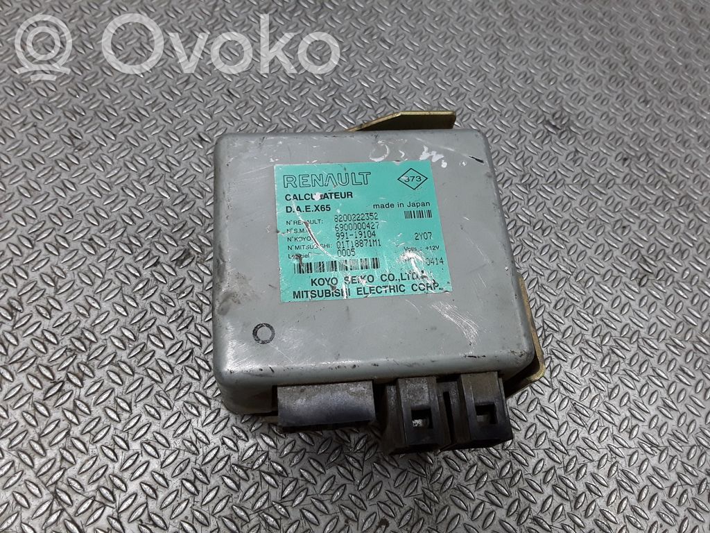 Renault Clio II Ohjaustehostimen ohjainlaite/moduuli 