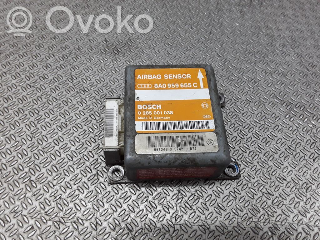 Module de contrôle airbag   8A0959655C,0285001038