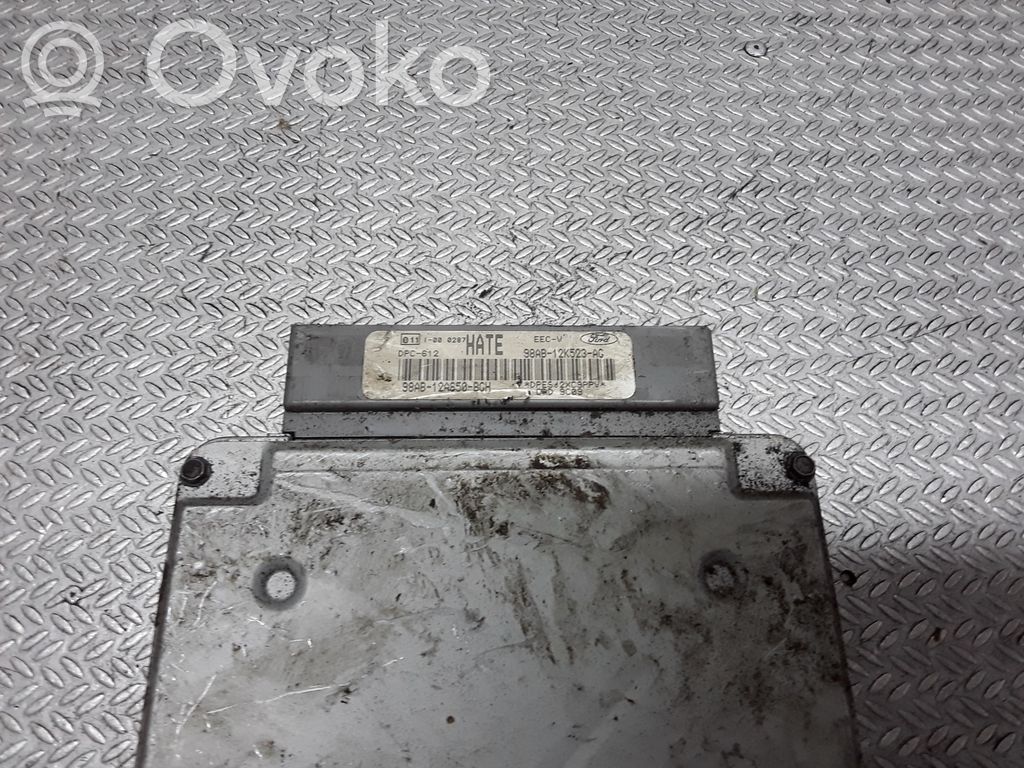 Ford Focus Engine control unit/module 