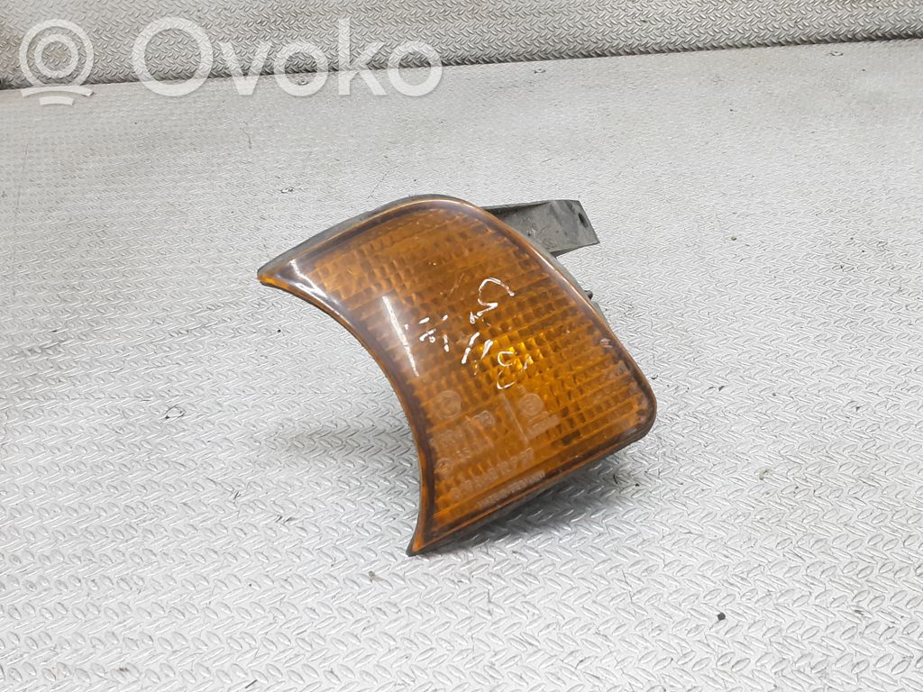 BMW 5 E34 Front indicator light 