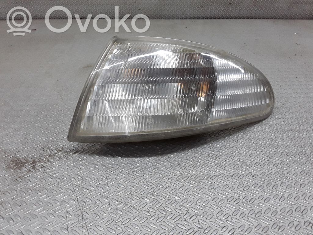 Ford Mondeo MK I Front indicator light 
