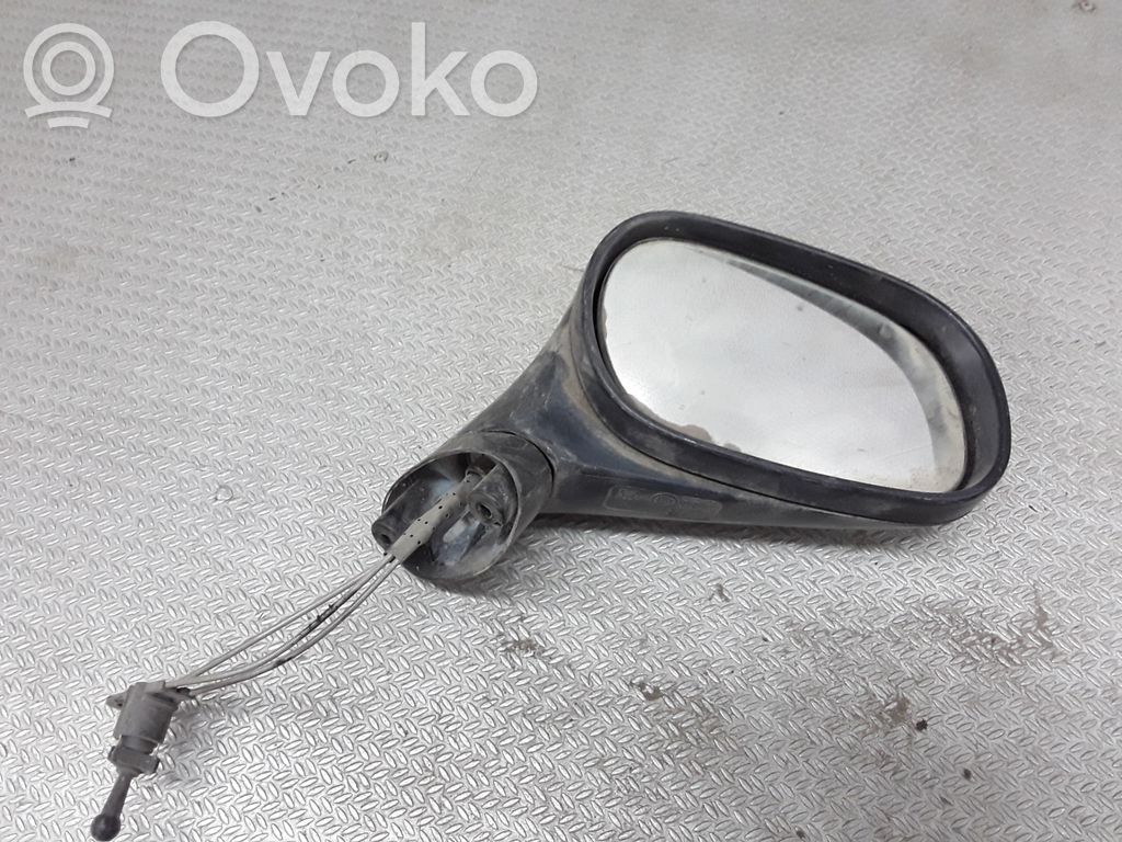 Mitsubishi Carisma Manualne lusterko boczne drzwi przednich 