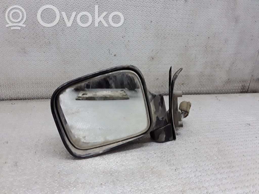Front door electric wing mirror
