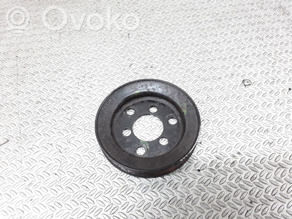 Polea de la bomba de agua   058145255D