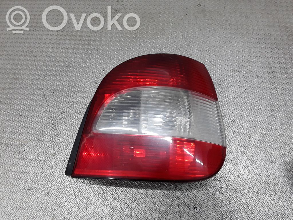 Rear/tail lights