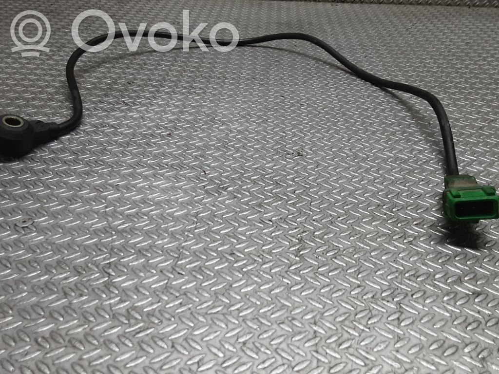 Audi A4 S4 B5 8D Klopfsensor 