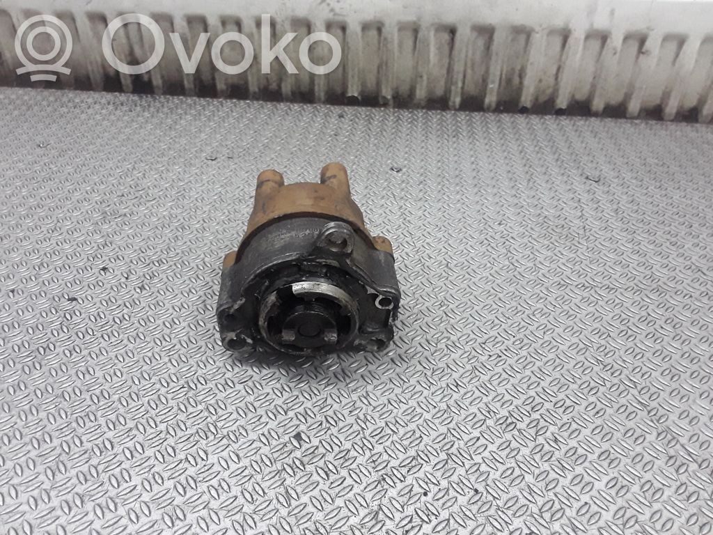 Renault Clio I Spark distributor 