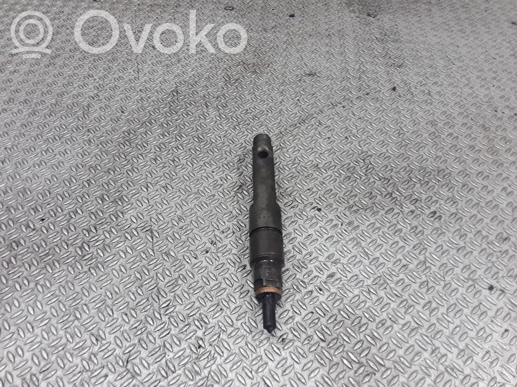 Injecteur de carburant   7700112883