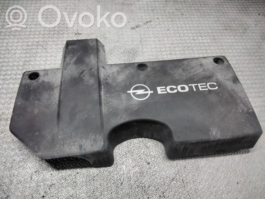 Moottorin koppa   PA66GF15M15,AKT330188061