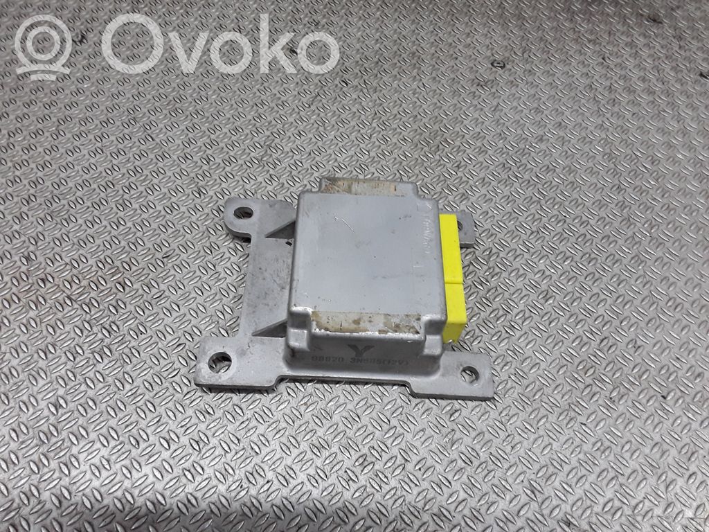 Unidad de control/módulo del Airbag   988203N805