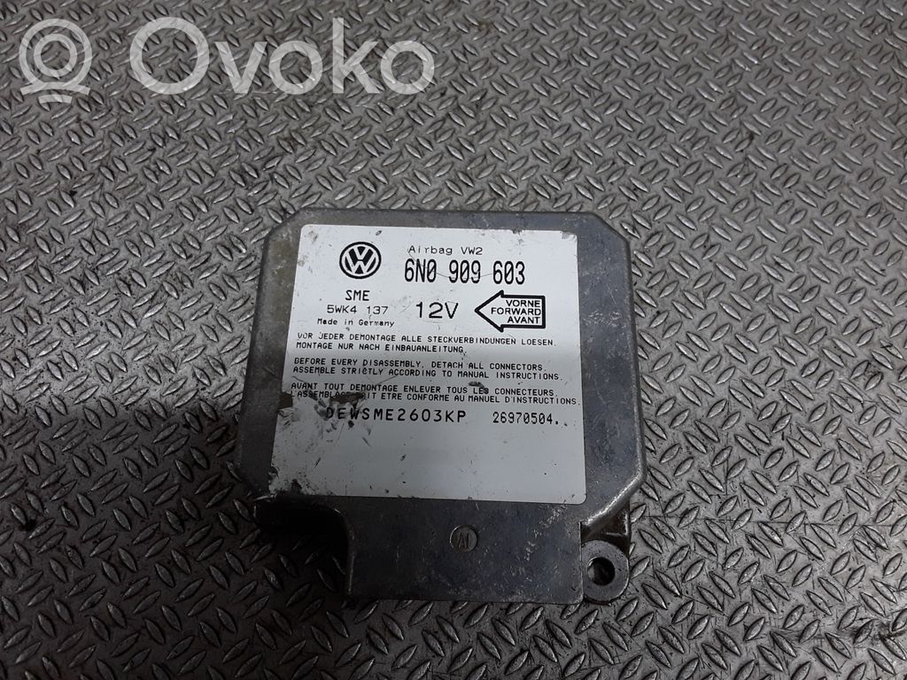 Volkswagen Golf III Unitate/modul de comandă airbaguri 