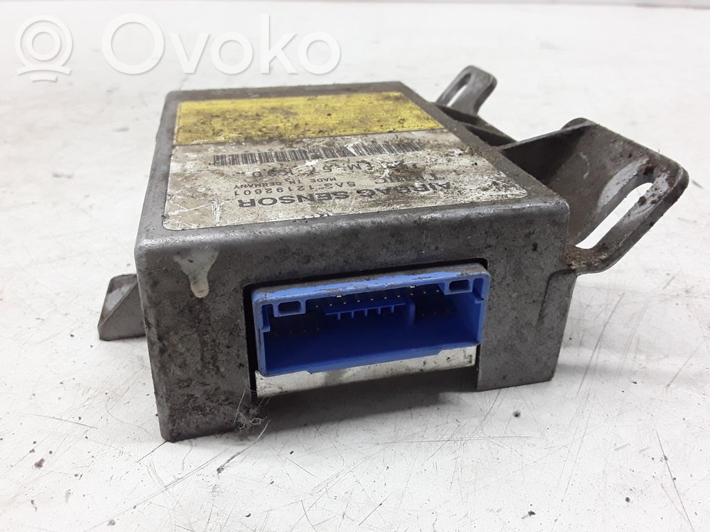 Mazda 323 Airbag control unit/module 
