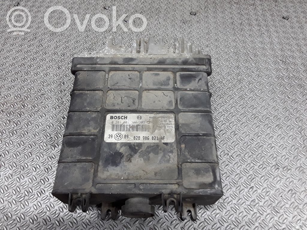 Volkswagen Golf III Engine control unit/module 