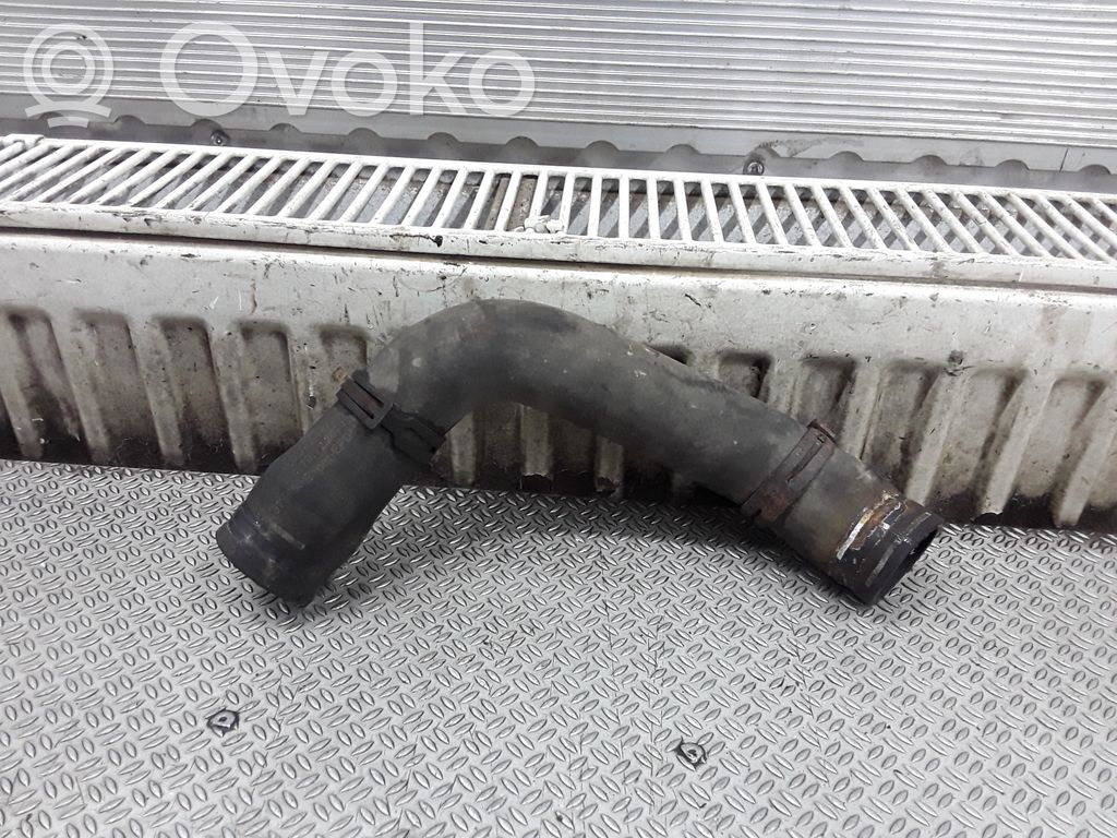 Engine coolant pipe/hose   9202147