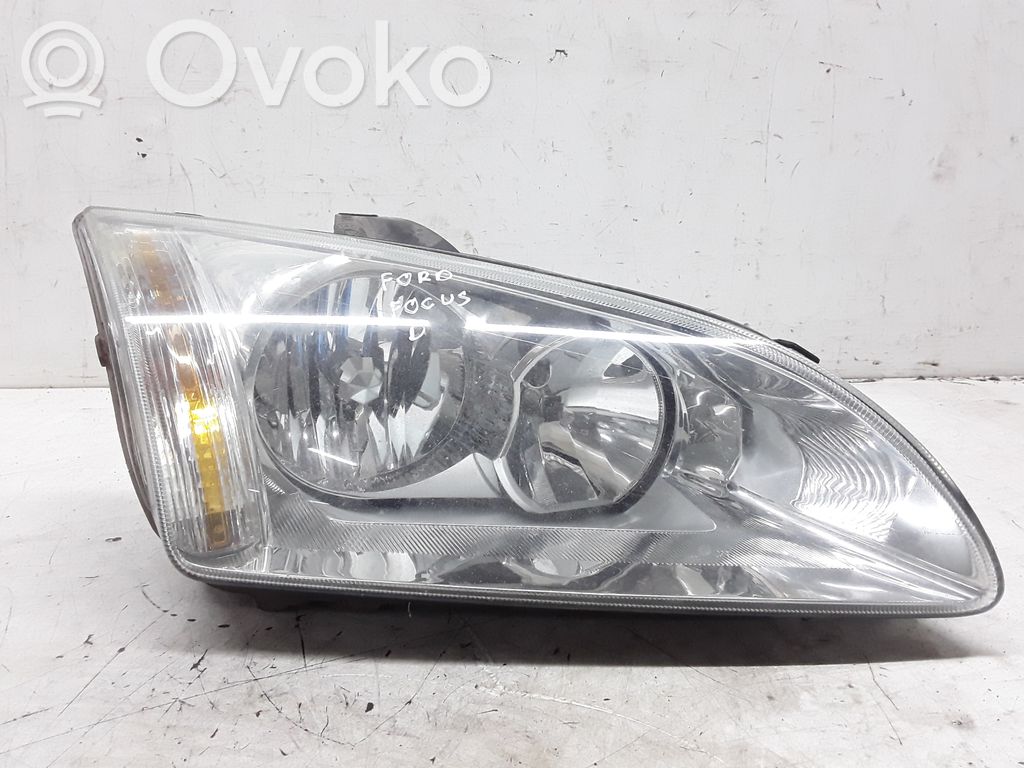 Ford Focus Headlight/headlamp 