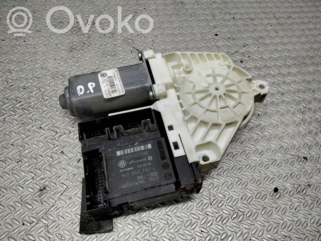 Motor del regulador de la ventanilla de la puerta delantera   1K0959792L
