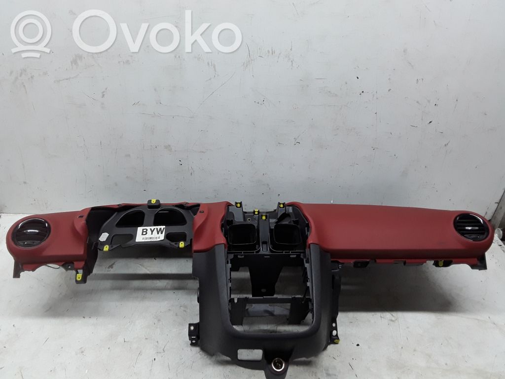 Opel Corsa D Dashboard 