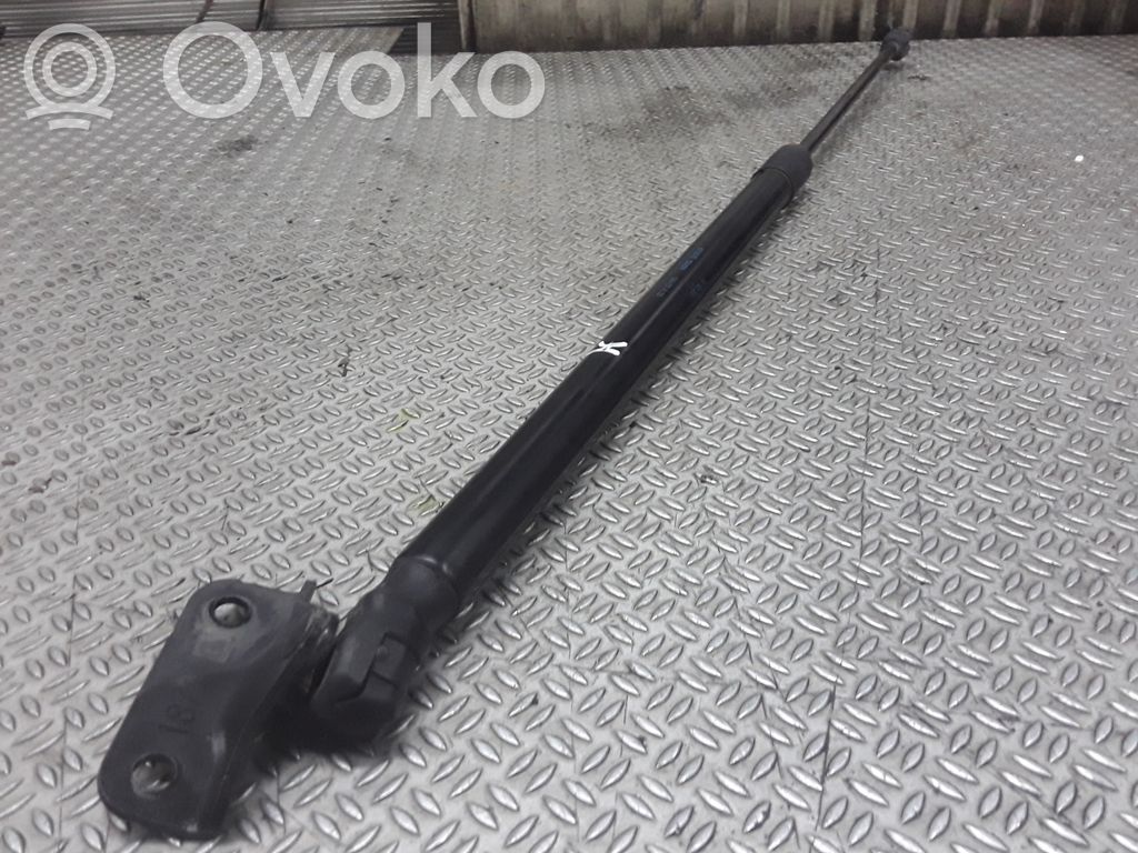 Opel Corsa D Tailgate/trunk strut/damper 