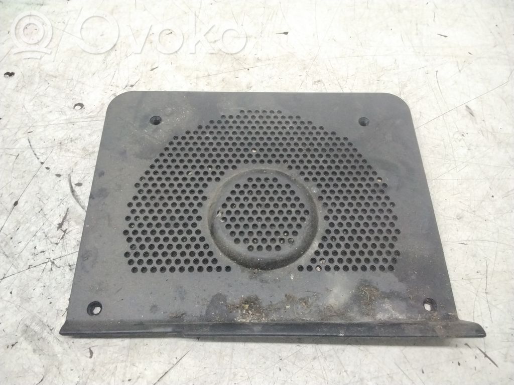 Subwoofer grill/trim   6919359