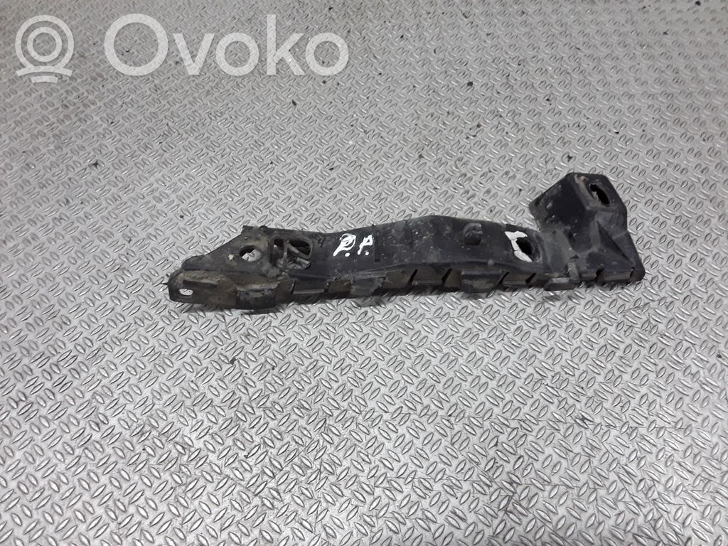 Front bumper mounting bracket