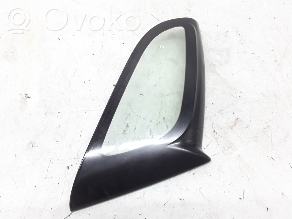 Rear side window   0000652