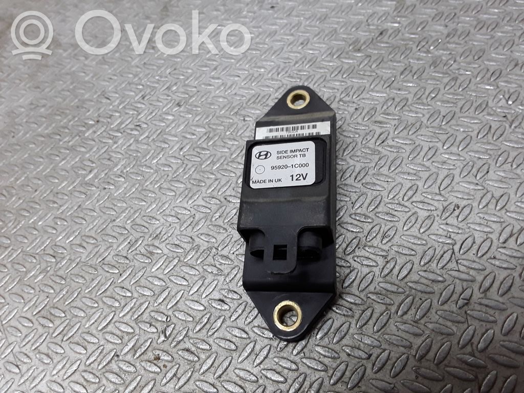 Hyundai Getz Airbagsensor Crashsensor Drucksensor 