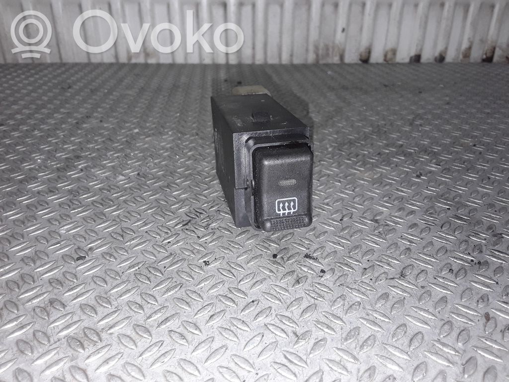 Chrysler PT Cruiser Windscreen/window heater switch 