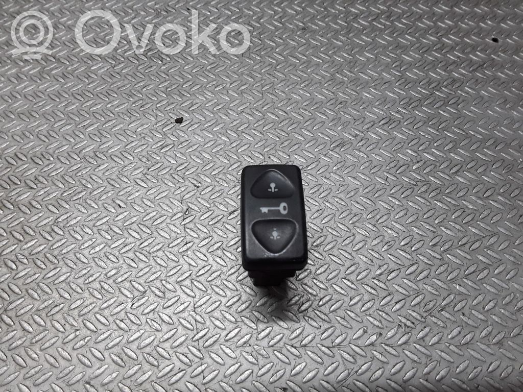 Land Rover Freelander Central locking switch button 